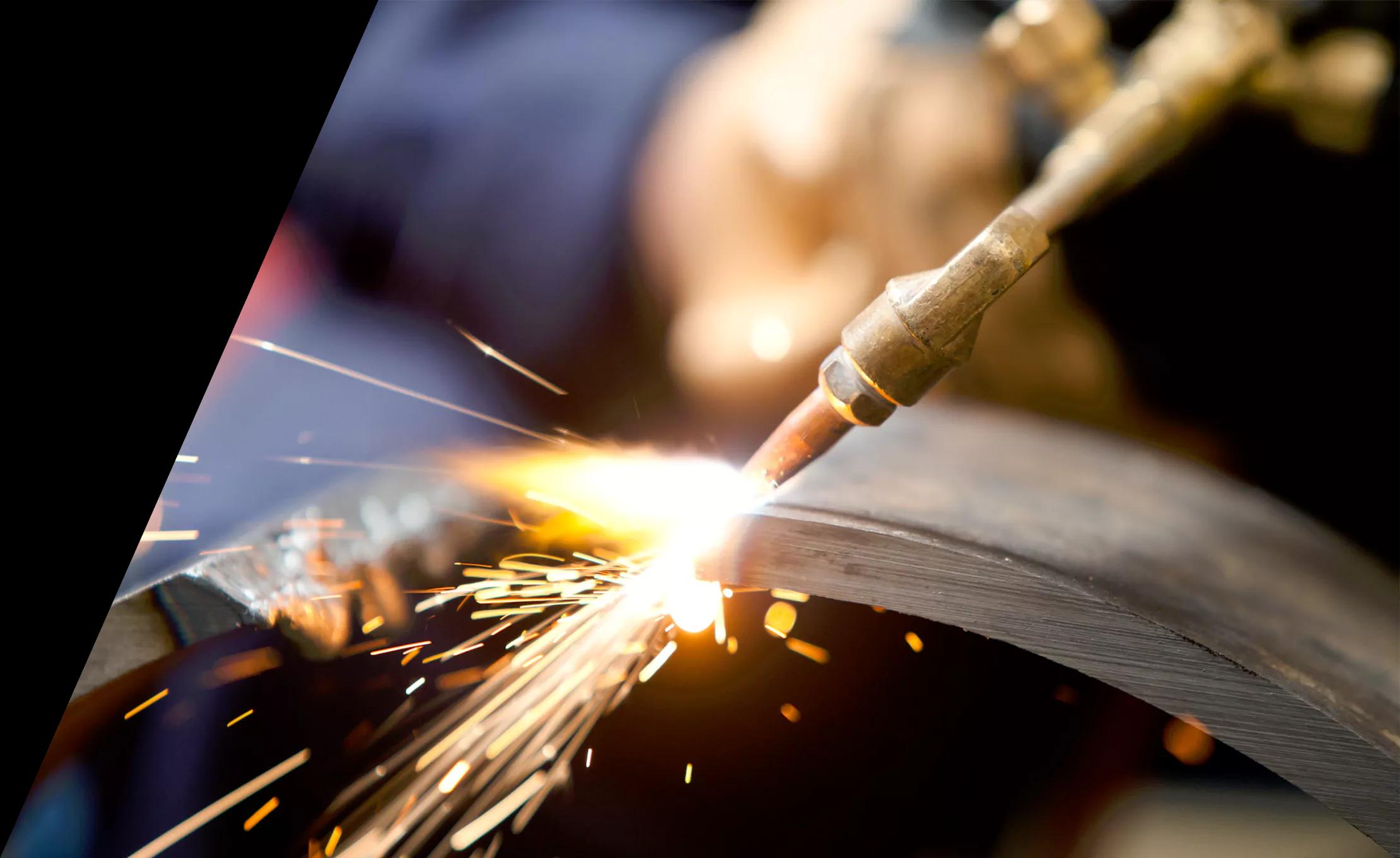 Sistemas de Corte a Gás de Precisão para Excelência Industrial
